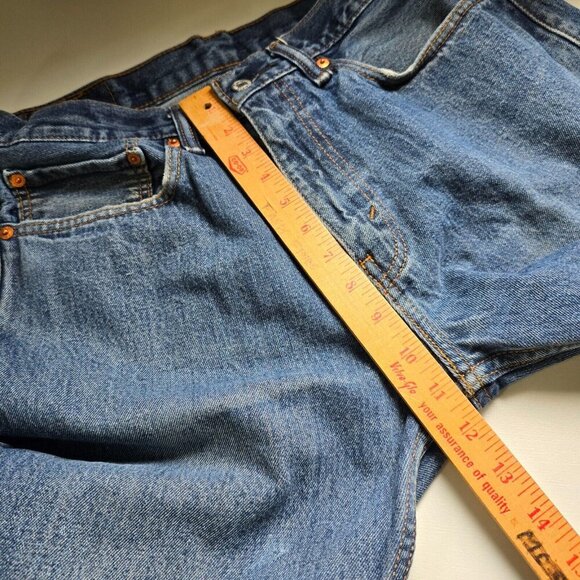Levi’s 505 Mens Straight Fit Jeans Size 34x32 (fits 32x30) Medium Wash Denim - Picture 12 of 15